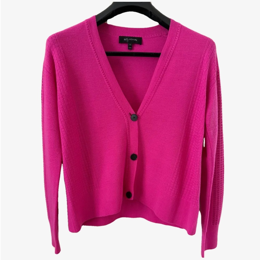 St. John Fuchsia Cotton Knit Cardigan Sweater size Medium